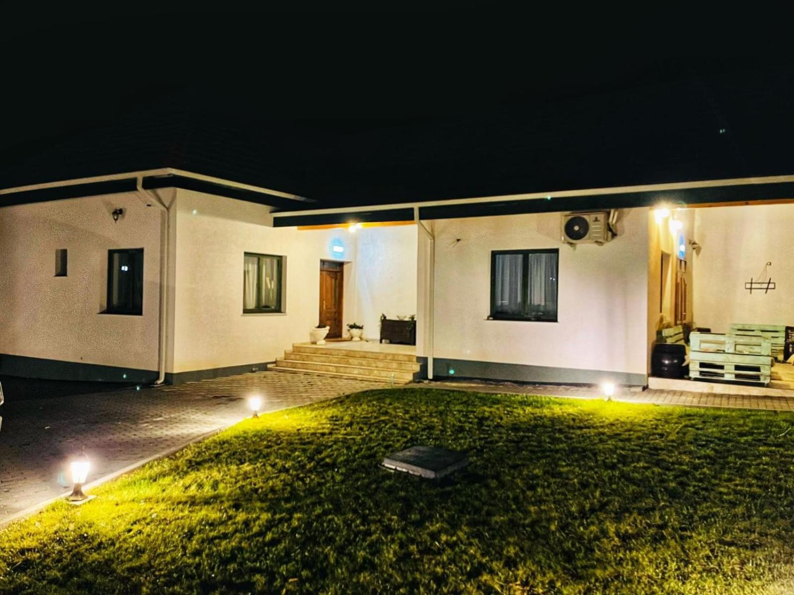 Domeniul Bondarelului Hotel Ocolisu Mic Buitenkant foto