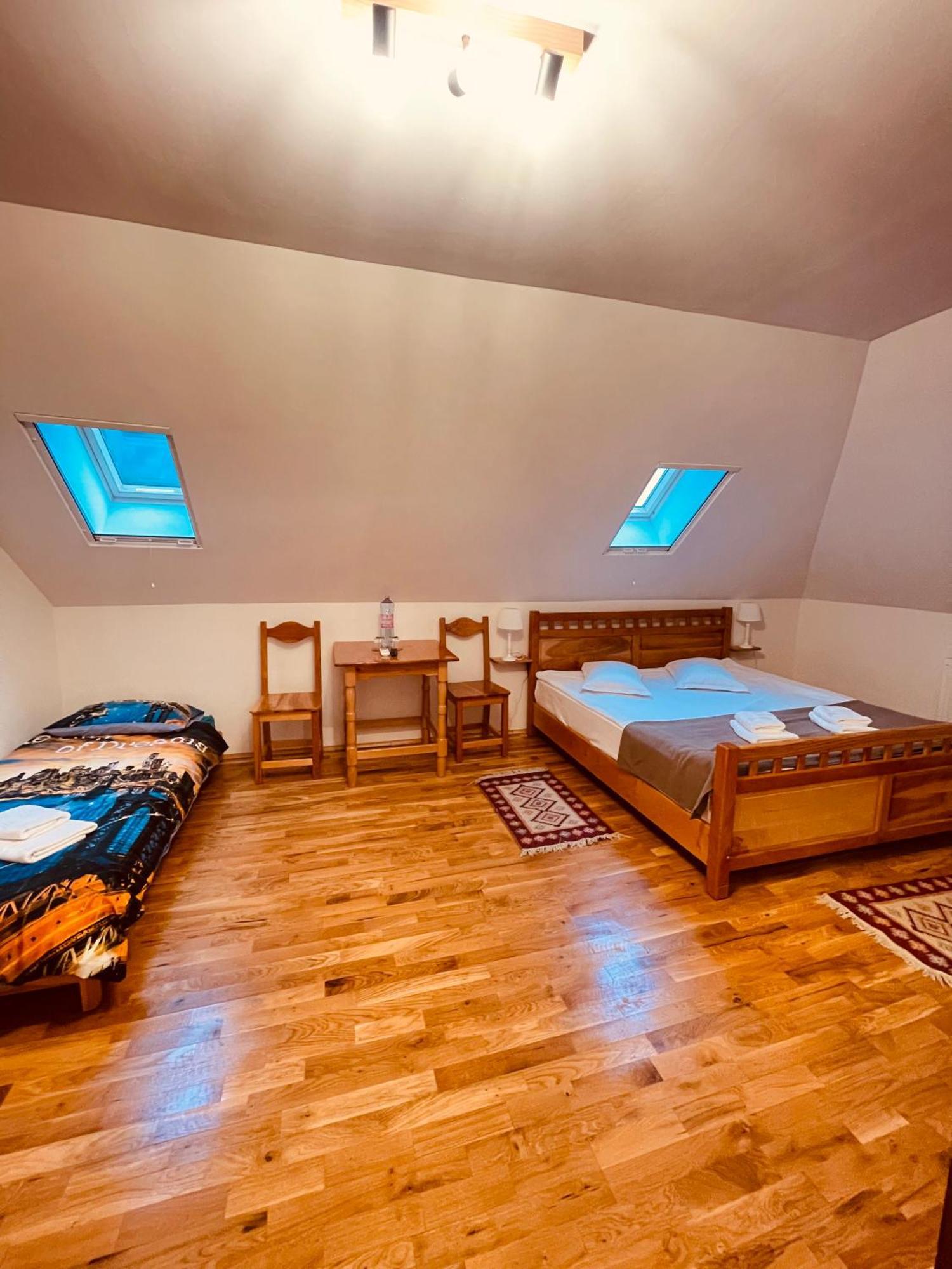 Domeniul Bondarelului Hotel Ocolisu Mic Buitenkant foto